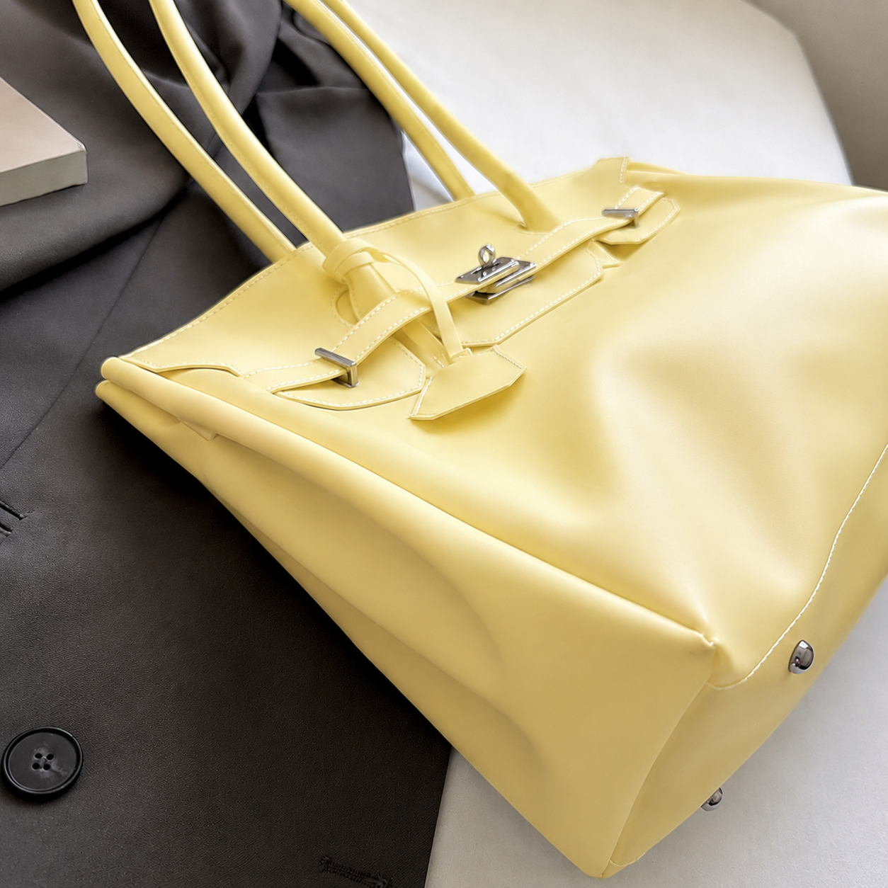Clear Coast Club Bag Yellow